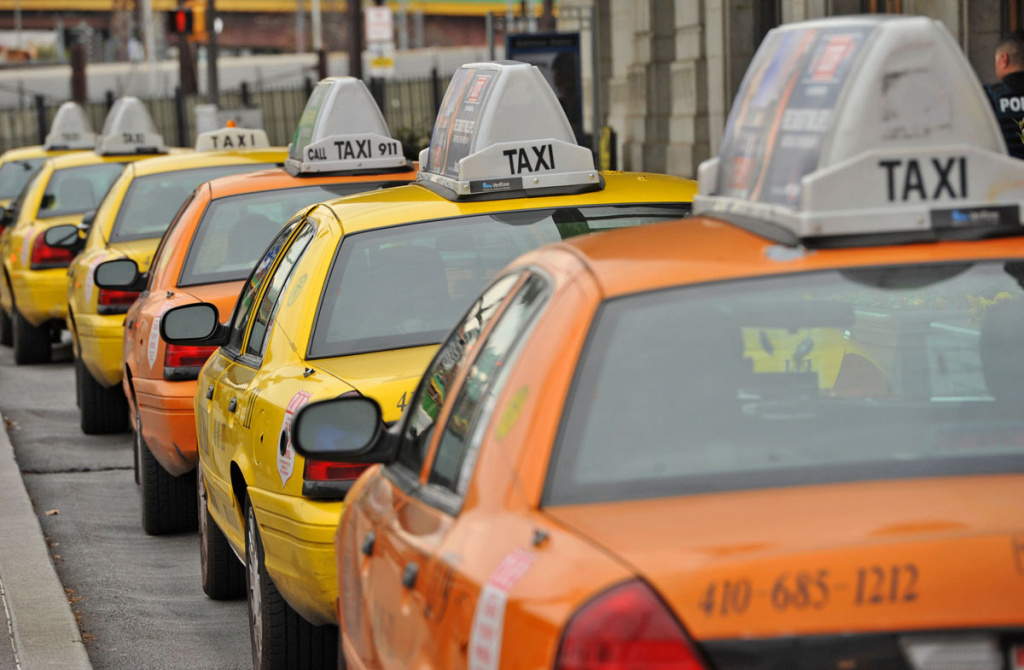 Taxis_Davis.jpg
